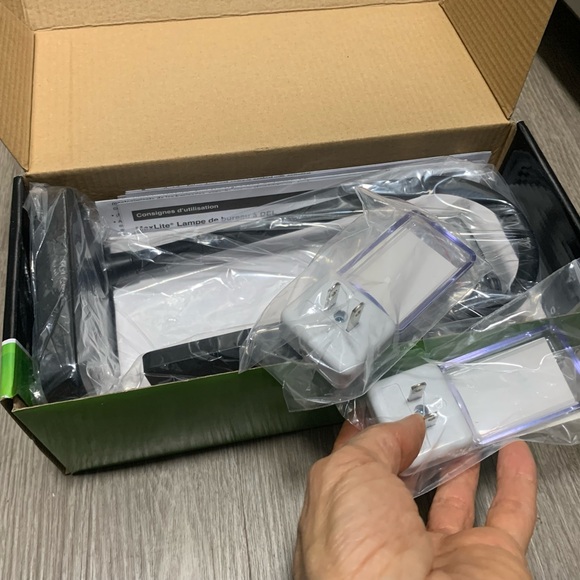 New LED Desk Lamp. New In Box. - Picture 4 of 7